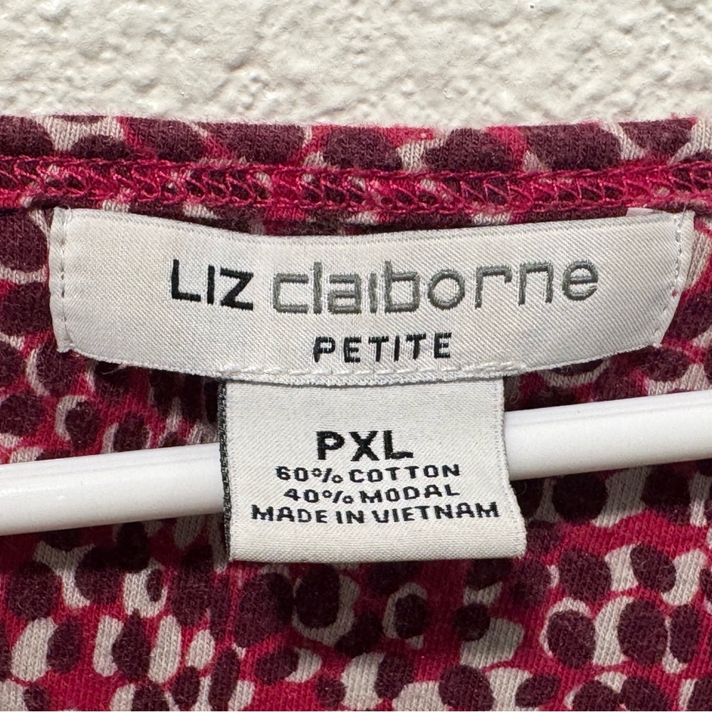 Liz Claiborne Red and Pink Patterned Top PXL